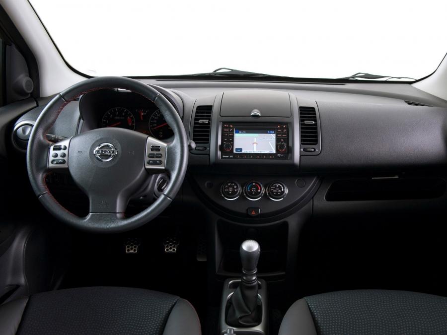  Nissan Note 2008 года  (UK) (фото 2 из 13)